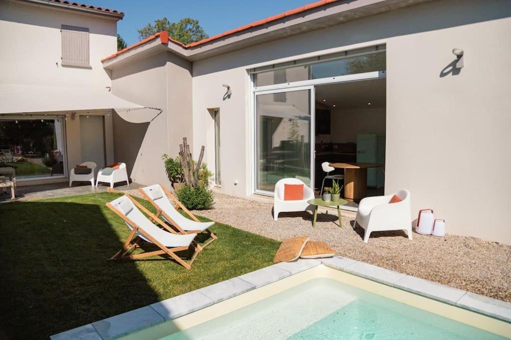 Studio Lyon Collonges Au Mont D'Or Экстерьер фото